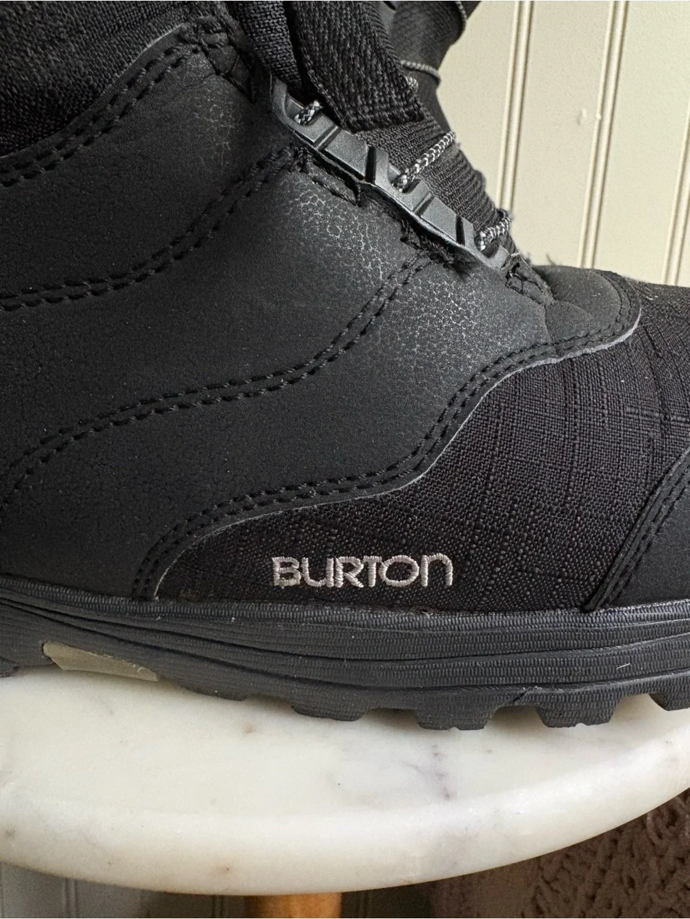 Burton Mint Snowboard Boots Women’s 10 Black Imprint 1 Snow Outdoors Winter Good